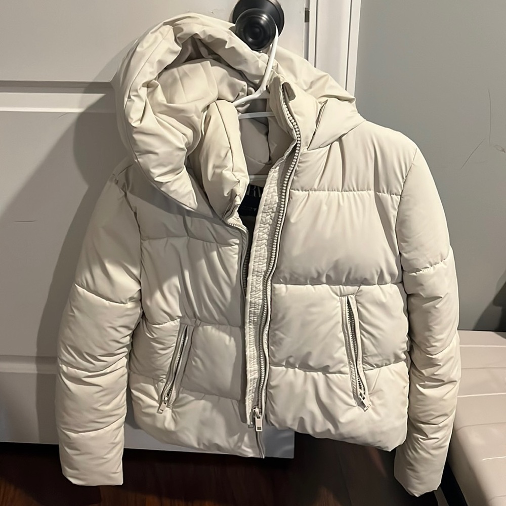 zara puffer jacket